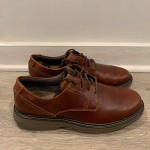 Clarks Leather Casual Dress Shoe Size 9.5